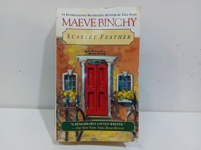 MAEVE BINCHY SCARLET FEATHER