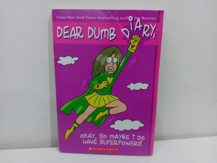 DEAR DUMB DIARY