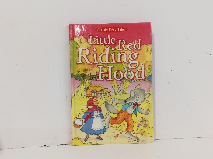 Little raed riding hood 