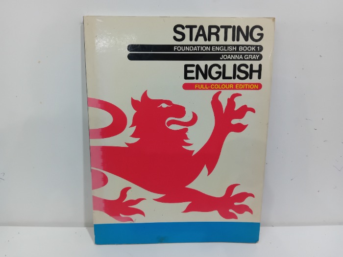 STARTING FOUNDATION ENGLISH BOOK 1