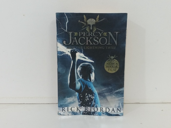 JACKSON AND THE LIGHTNING THIEF