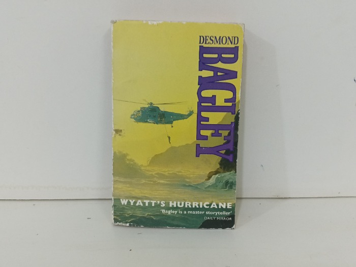 DESMOND  BAGLEY  WYATT S HURRICANE