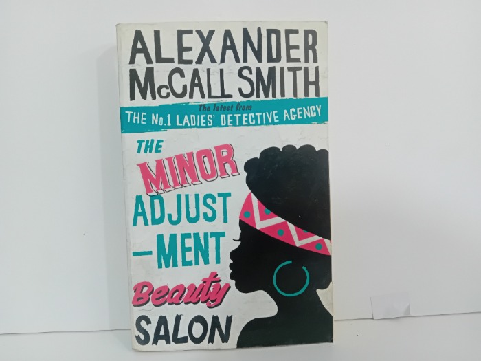 THE MINOR ADJUST MENT Beauty SALON