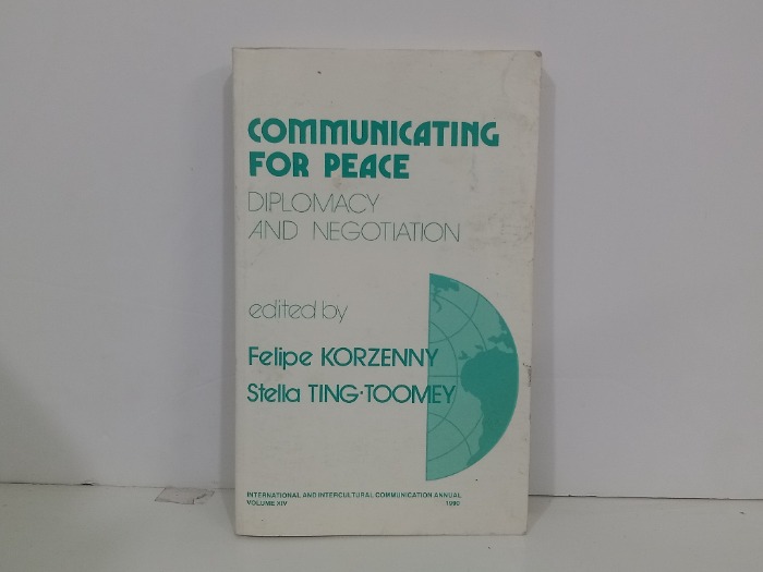 CommunIcATInG FOR PEACE