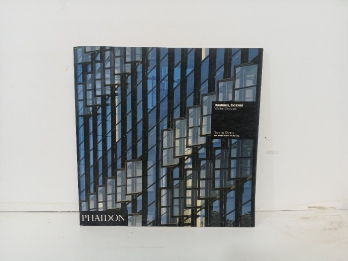 Bauhaus Dessau Walter Gropius