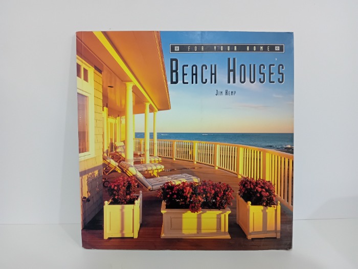 BEACH HOUSES