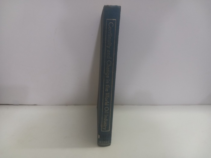 Continuity and change in the World oil Industry