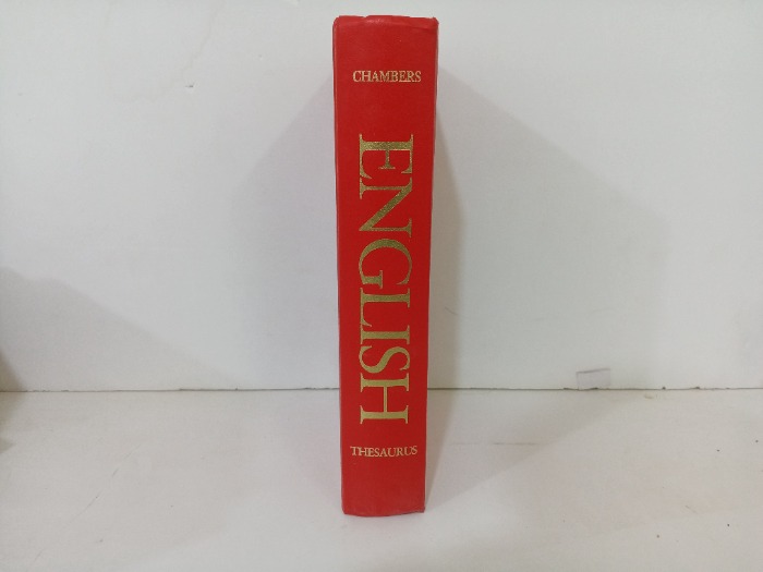 THE CHAMBERS THESAURUS