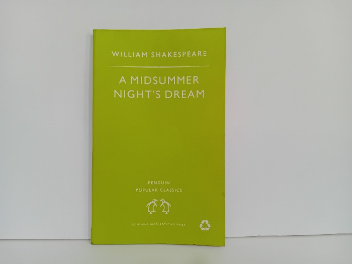 A MIDSUMMER NIGHTS DREAM