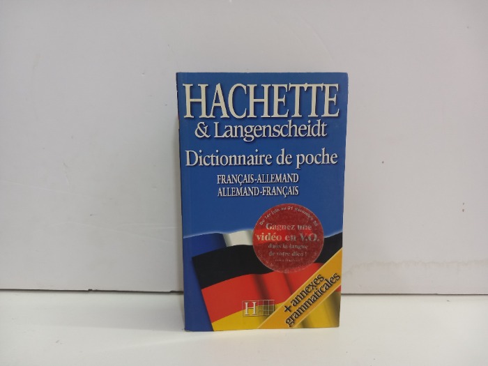 HACHETTE