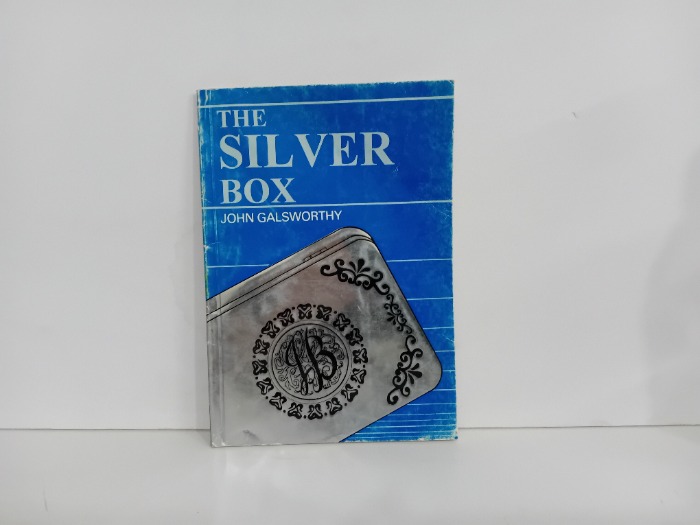 THE SIL VER BOX