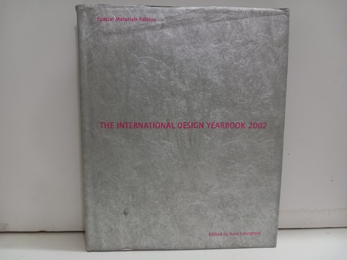 THE INTERNATIONAL DESIGN YEARBOOK