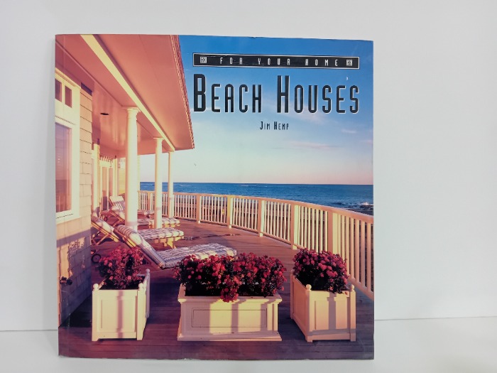 BEACH HOUSES